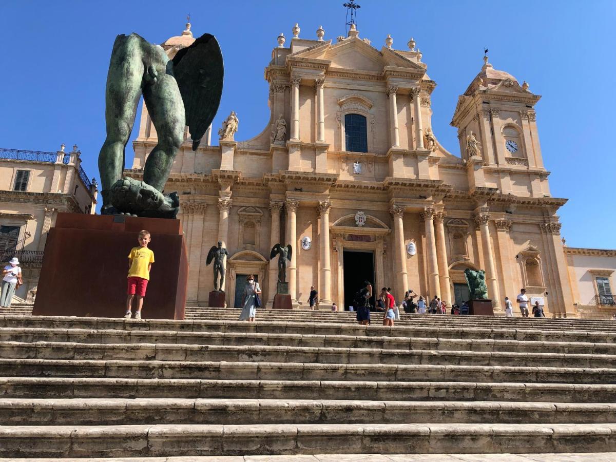 Tannur Del Carmine Villa Noto Ngoại thất bức ảnh